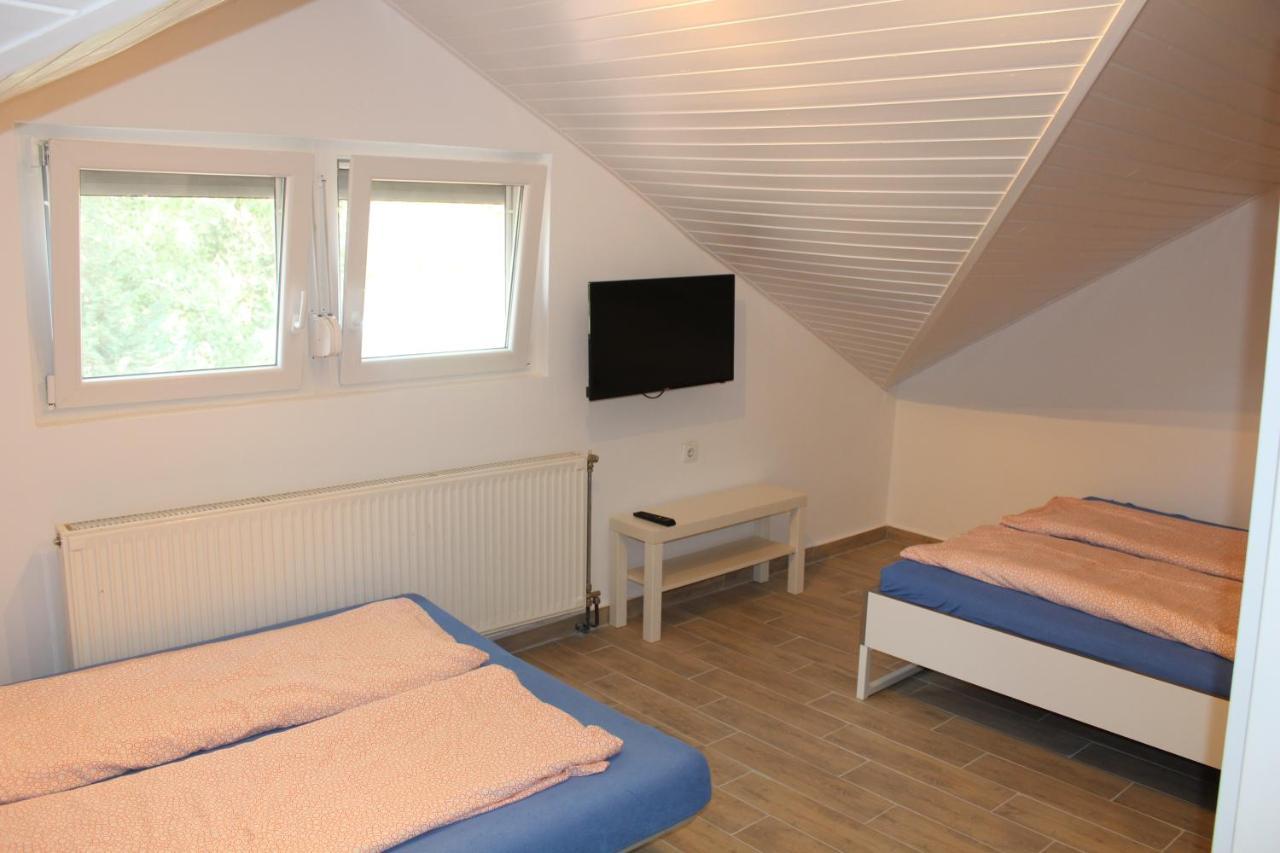 זמראדי Pelso Apartman מראה חיצוני תמונה