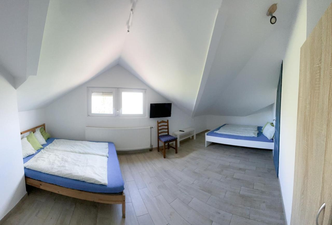 זמראדי Pelso Apartman מראה חיצוני תמונה